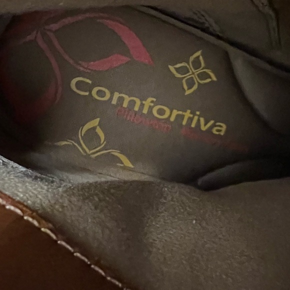 New comfortiva riverton suede fringe boot desert tan size 8 NWOT - Picture 10 of 10